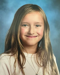 hannah-higgins-headshot